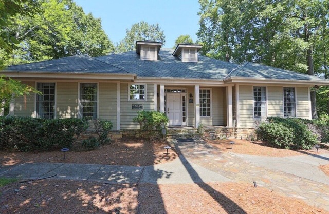 Sandhills Cottage at the Governor's Club