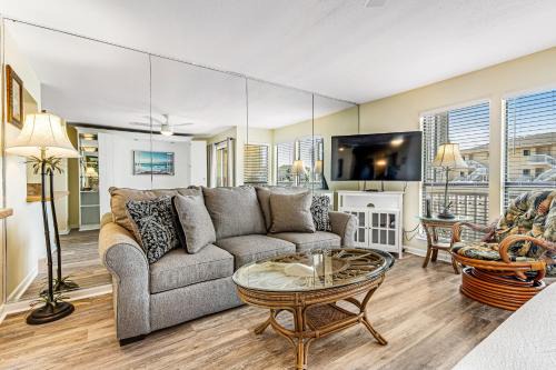Sandpiper Cove 8107