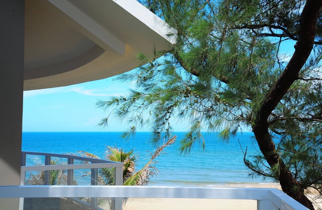 Sandunes Beach Resort & Spa