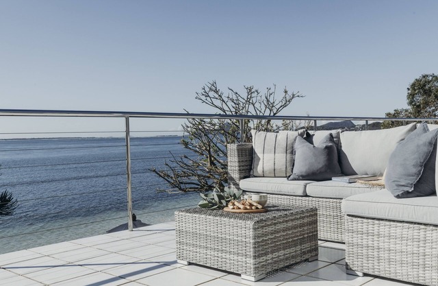Sandy Point Beach House - On The Waterfront. Mid Week Stay Special Is Now On.