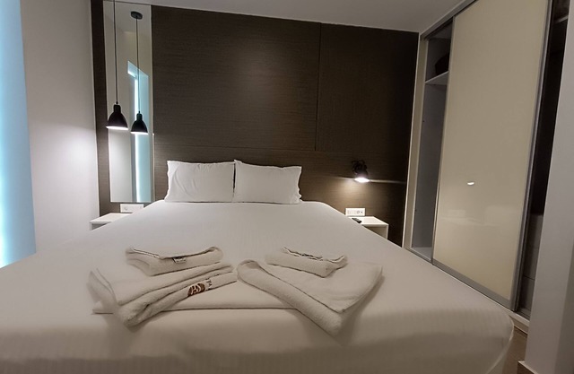 Sandy Suite #1. *120m away from the sea. Cozy and fully equipped.*