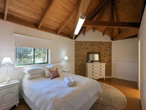 Sandys Pottery Cottage- pet friendly, wineries,