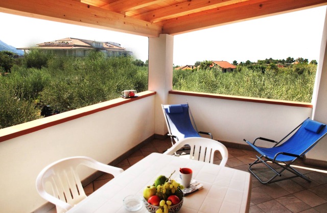 Sangeni home holidays - Apartment n.6, at the first floor with large terrace