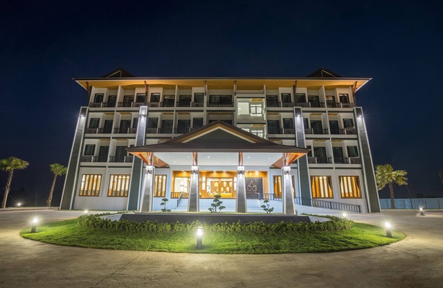 Sann View Hotel