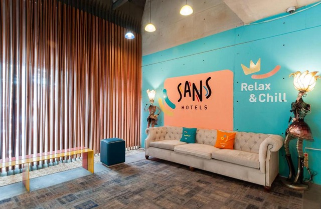 Sans Hotel Finest Medan