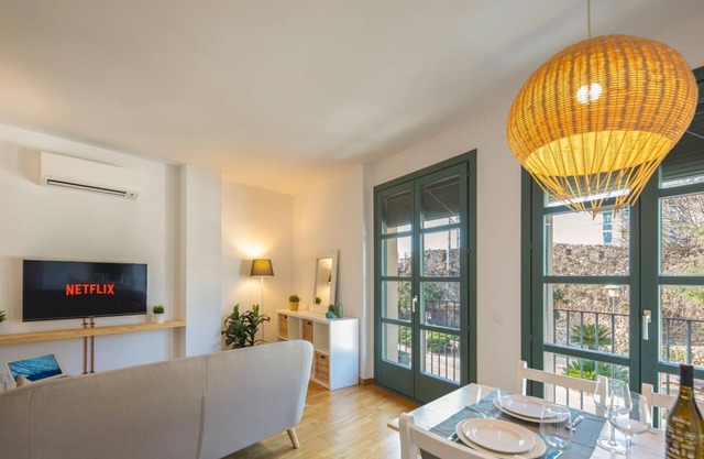 Sant Pau - Holiday Apartment Rental in Girona | Bravissimo