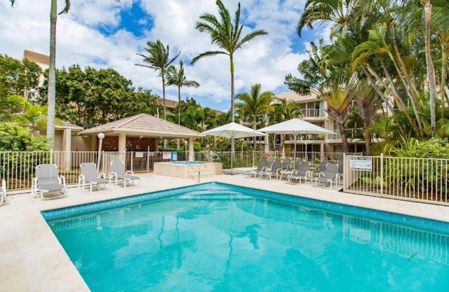 Santa Monica Apartments - Hosted by Burleigh Letting