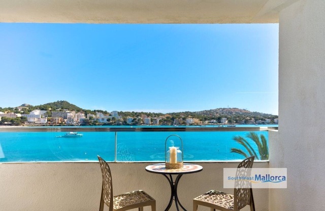 Santa Ponsa Mallorca first line of sea - Aparthotel