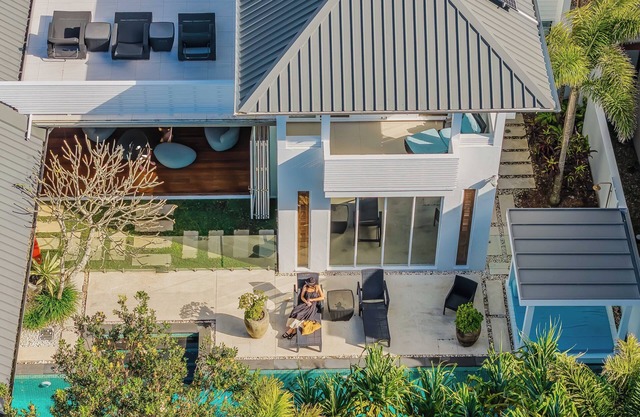 Santi House - large beachfront home with ocean views