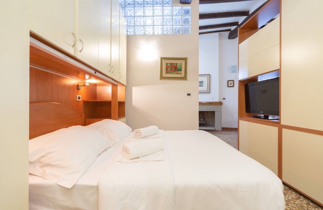 Santo Stefano Apartments Superior Apartment
