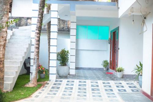 Sanu Surfing Villa