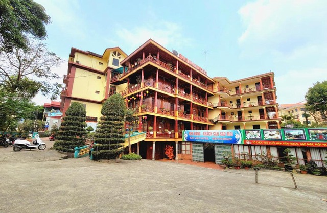 Sao Mai Bac Ha Hotel