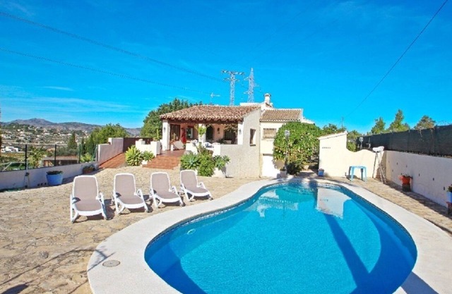 SAONA VILLAS (TS VENTO): villa for 7 people, private pool, wifi