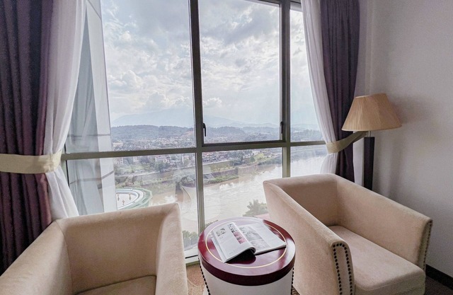 Sapaly Lao Cai City Hotel