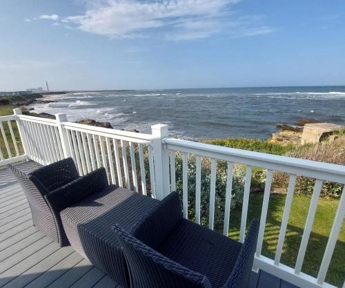 Sapphire at Churchpoint -panoramic sea views