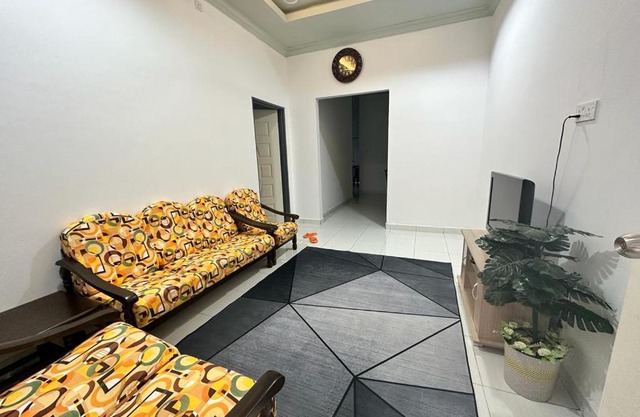 Sara Homestay 1 & Sara Homestay 2