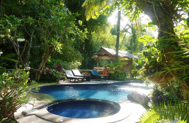 Saraswati Holiday House