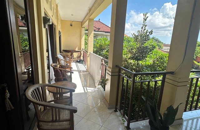 Sari Buana Bed & Breakfast