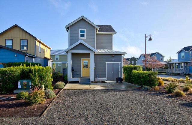 Sasquatch Shore House