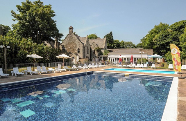 SATINWOOD, pet friendly, country holiday cottage in Newquay