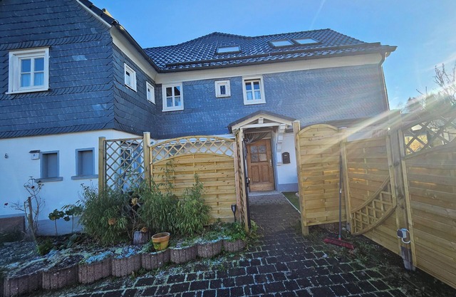 Sauerland climatic health resort Èslohe vacation apartment central quiet location 6 to 8 pers.