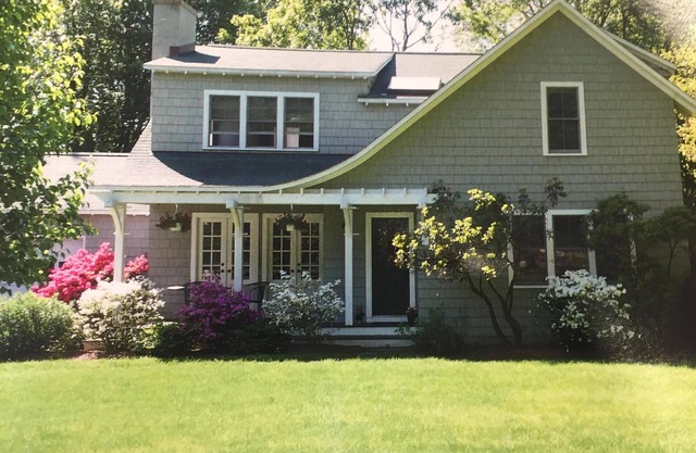 Saugatuck/Compo 20% off full summer-