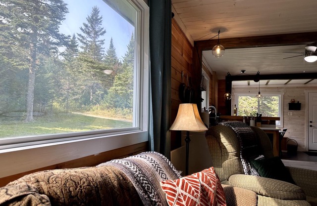 Sawmill Creek Cabin, Caledonia Mountain, Bay of Fundy