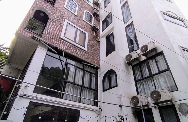 SAZIHOME Le Thanh Tong Hanoi