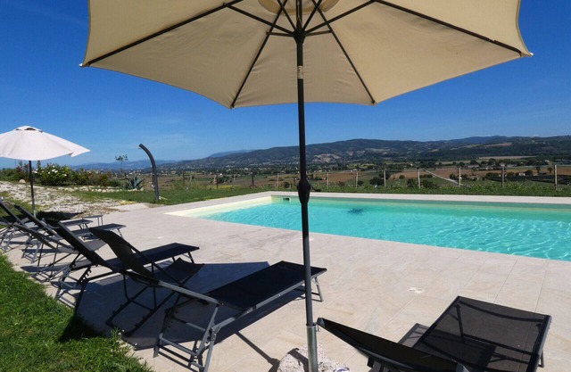 Scappo in Umbria, Casale delle Stelle