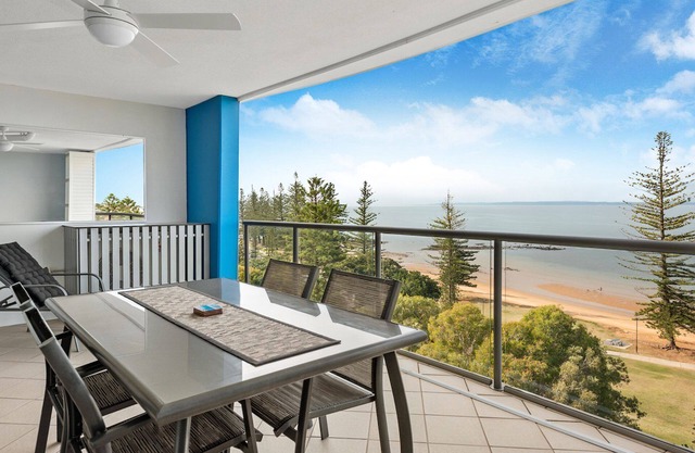 "Scarborough Beach 701" - Scarborough Q 4020