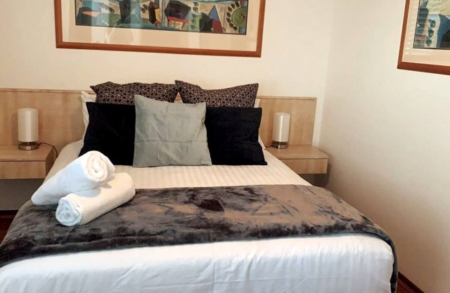 Scarborough Beach Front Resort - Shell Thirteen