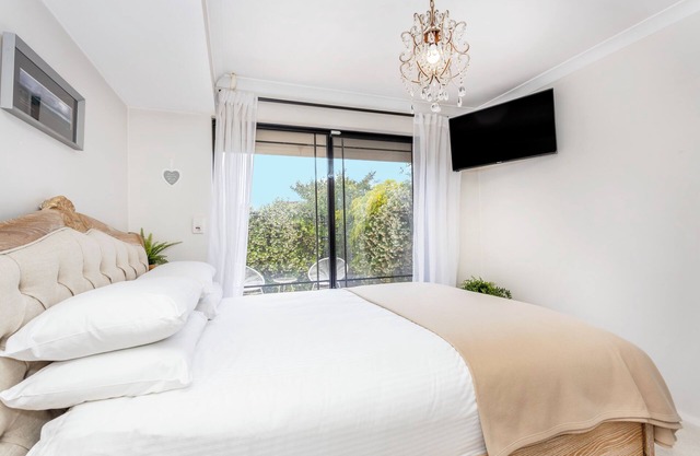 Scarborough Villa On Duke - Executive Escapes