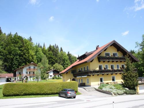 Scenic Apartment in Krispl Salzburg with Swimming Pool