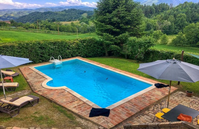 Scenic Hideaway with Pool