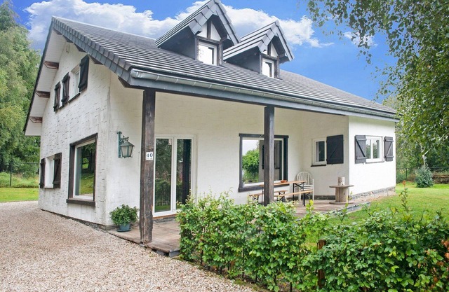 Scenic Stay in Xhoffraix