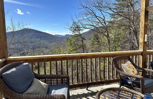 Scenic Summer Stay-Pet-Friendly-Accessible