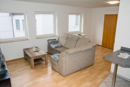 Schöne 2-Raum-Wohnung im Zentrum Waltershausens