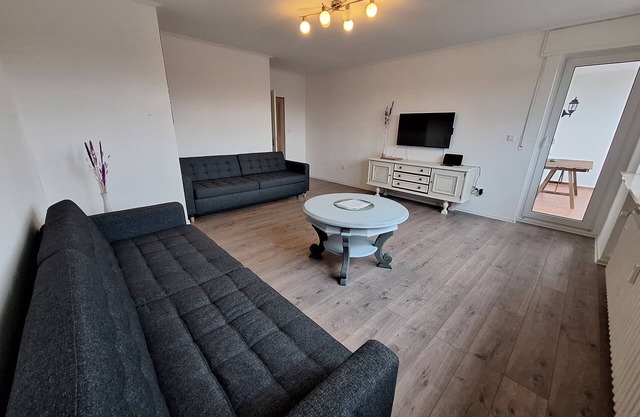 Schöne 2-zimmer-wohnung mit Balkon in Gütersloh für bis zu 5 Personen