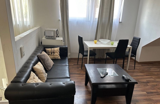 Schöne DG Wohnung in MG Zentrum