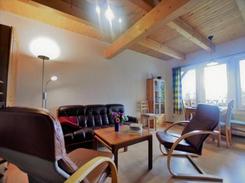 Schöne Ferienwohnung mit Terrasse in Boddin, cleaning included