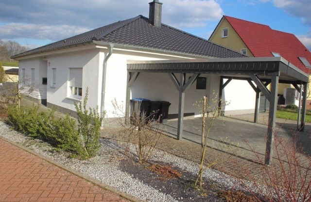 Schöner Bungalow für die ganze Familie auch mit Haustieren in ruhiger Lage