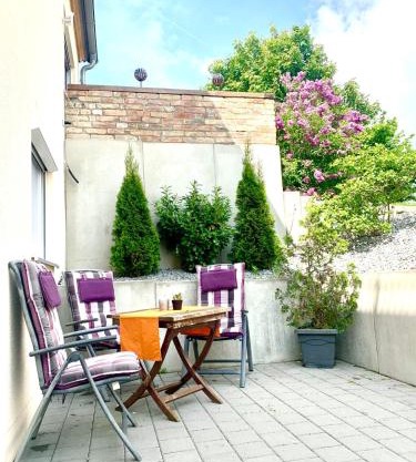 Schönes Appartement mit Terrasse und nur 5 Min zur SBahn