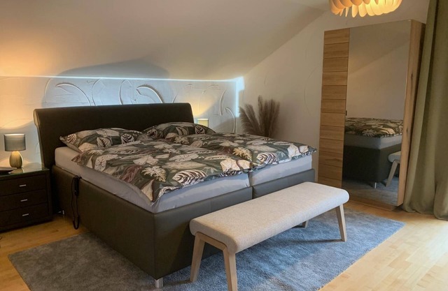 Schönes Ferienhaus mit Whirlwanne und Hochwertiger Ausstattung