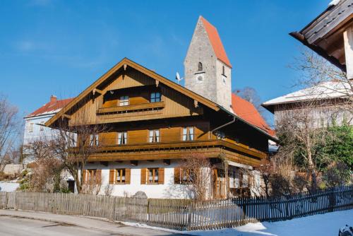 schönes Ferienhaus mit Sauna im Grünen