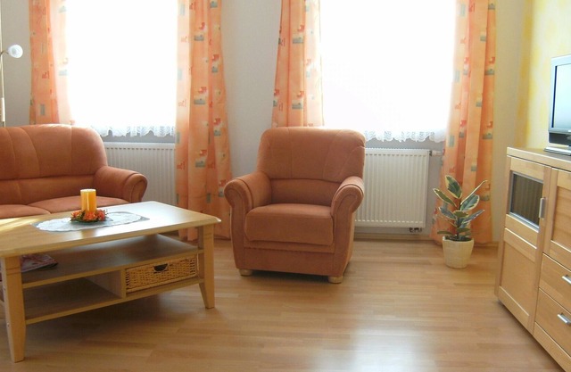 Schöne Ferienwohnung mit Terrasse und Wlan