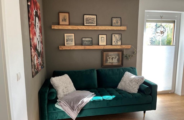 Schiller Apartment