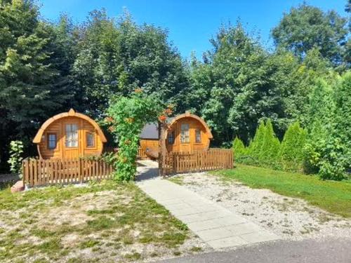 Schlaffass-Camping Gutshof Donauried