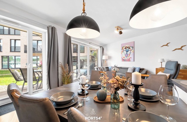 Schleiquartier - Hafenblick, Terrasse, Strandkorb, Aufzug, Dusche, Tiefgarage