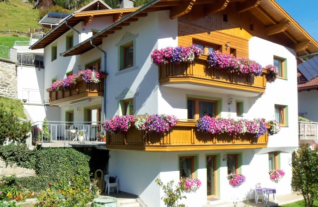 Schranz by Interhome