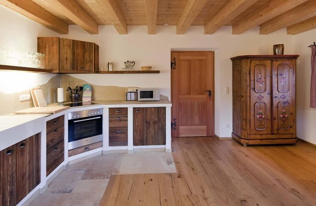 "Schusterbreitn" Baubiologische Nichtraucher 110 qm Ferienwohnung, 3 extra Schlafzimmer